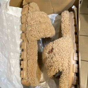 W Cozette Curly slippers